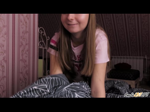 ❤️ Blondīne dziļi sūc savu BFF un saņem spermu mutē ❤ Porno pie lv.com-fullporner.ru ❌️❤